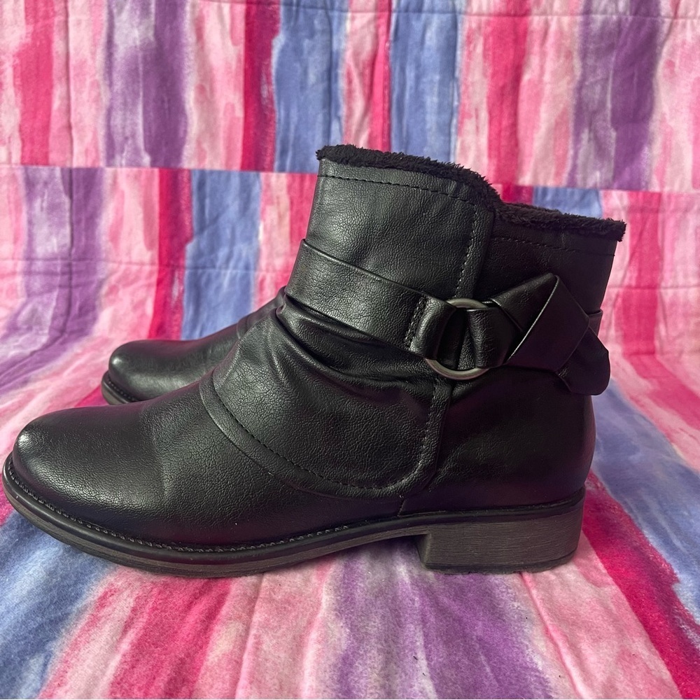 Baretraps Black Leather Ankle Boots with Buckles size 10 - Picture 3 of 7